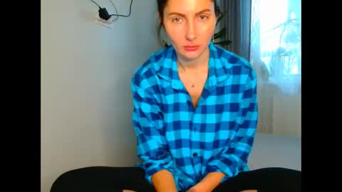 Snapshot of irina9793 chatting on 06-03-26, 05:10 irina online show from 06-03-26, 05:10