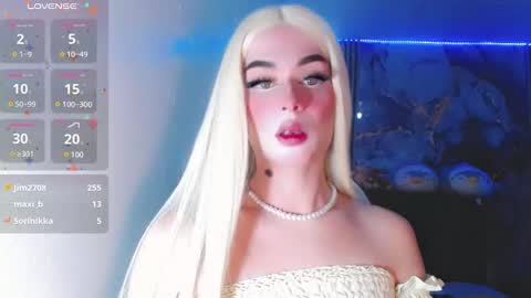 Snapshot of irina_lechera_ chatting on 03-11-25, 11:37 Irina online show from 03-11-25, 11:37