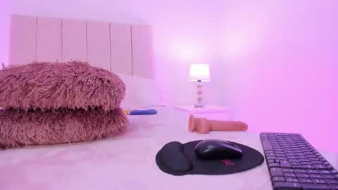 Snapshot of irinatanned chatting on 12-02-24, 04:53 IRINA online show from 12-02-24, 04:53