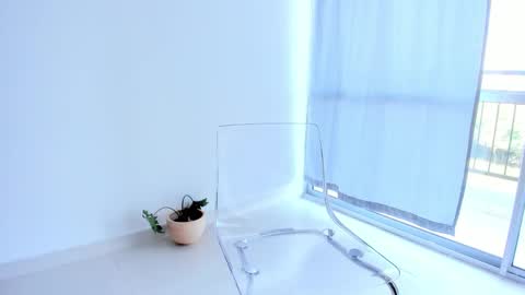 Snapshot of irinatanned chatting on 09-13-25, 03:01 IRINA online show from 09-13-25, 03:01