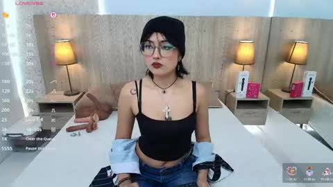 Iris online show from 05-29-26, 07:45