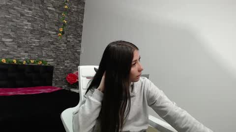 Snapshot of iris_joi chatting on 02-17-25, 03:47 Iirs online show from 02-17-25, 03:47