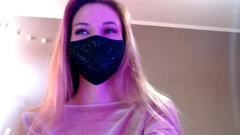 Lily online show from 04-12-26, 02:33