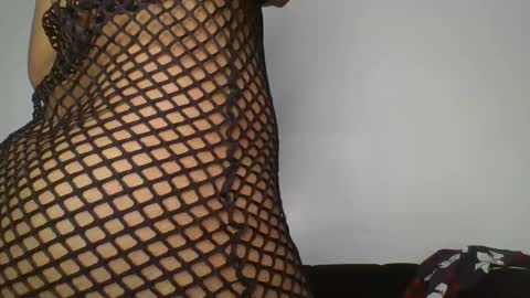 iris_love_2 online show from 01-19-25, 11:45