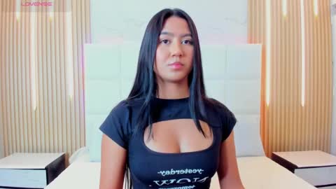 Iris online show from 09-30-25, 04:06