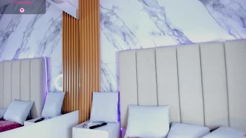 Iris online show from 02-27-26, 10:37