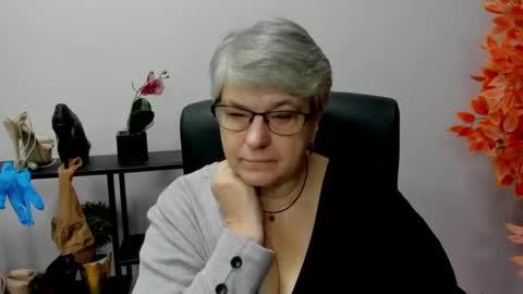 I R I S online show from 12-13-24, 08:09