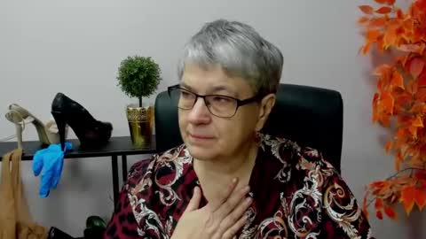 I R I S online show from 12-19-24, 07:29