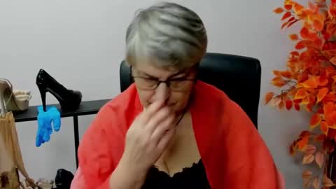 I R I S online show from 02-04-25, 10:43