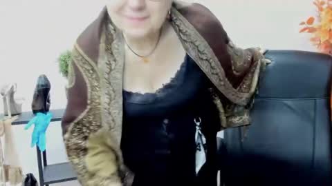 I R I S online show from 02-12-25, 08:16