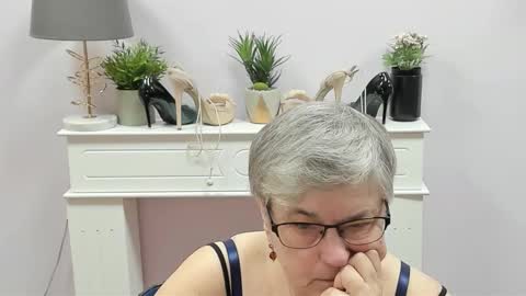 I R I S online show from 01-07-26, 07:22