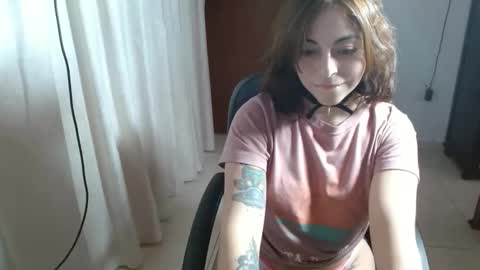 Snapshot of irisarellano_ chatting on 05-11-26, 02:45 irisarellano_ online show from 05-11-26, 02:45