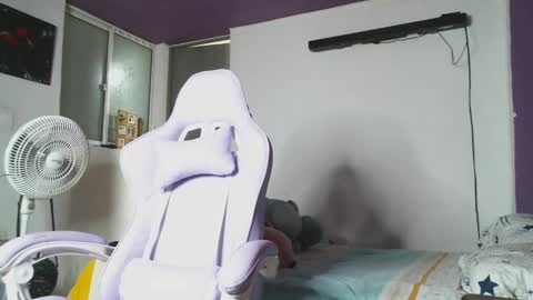 Camilla online show from 02-08-25, 12:17