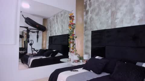 Snapshot of irisfit chatting on 01-26-25, 10:35 Iris Fit online show from 01-26-25, 10:35