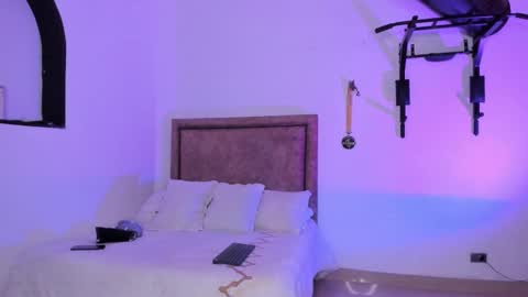 Snapshot of irisfit chatting on 09-25-25, 01:26 Iris Fit online show from 09-25-25, 01:26