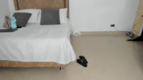 Snapshot of irisfit chatting on 10-21-25, 01:34 Iris Fit online show from 10-21-25, 01:34