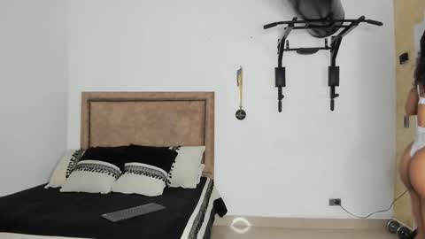 Snapshot of irisfit chatting on 10-28-25, 11:25 Iris Fit online show from 10-28-25, 11:25