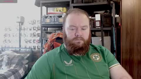 twitter theirishman205 online show from 09-13-25, 09:20