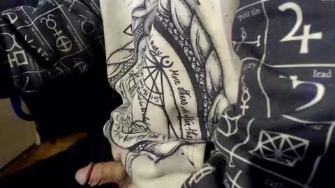 Snapshot of irishdude2483 chatting on 01-11-25, 01:48 Irishdude2483 online show from 01-11-25, 01:48