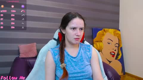 Snapshot of irisnichols chatting on 03-08-25, 01:50 Iris online show from 03-08-25, 01:50