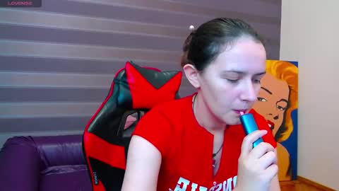 Snapshot of irisnichols chatting on 11-05-25, 03:06 Iris online show from 11-05-25, 03:06