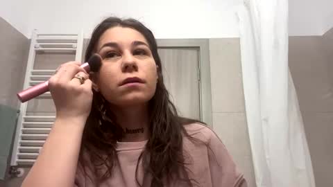 Snapshot of irisreynolds chatting on 02-16-25, 03:37 Maria online show from 02-16-25, 03:37