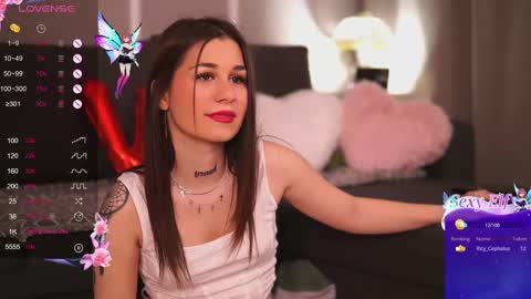 Snapshot of irisreynolds chatting on 02-16-25, 06:43 Maria online show from 02-16-25, 06:43