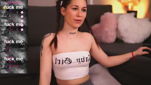 Snapshot of irisreynolds chatting on 03-05-25, 08:10 Maria online show from 03-05-25, 08:10