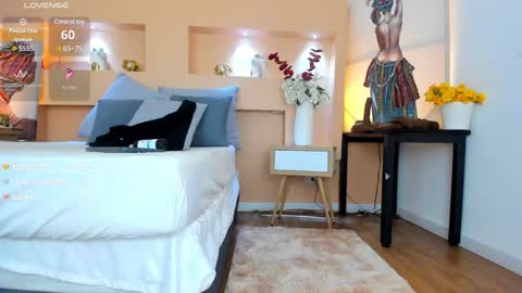 Iriss  online show from 12-10-24, 04:06