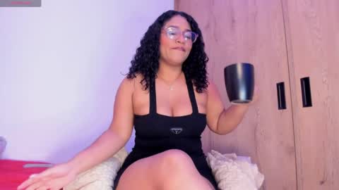 Snapshot of iriss_25 chatting on 04-26-26, 11:52 iris online show from 04-26-26, 11:52