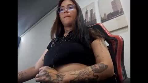 iriss_cardenas online show from 04-18-26, 09:48