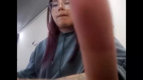 iriss_cardenas online show from 05-02-26, 08:58
