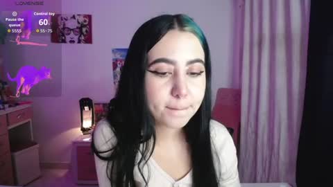 Snapshot of iriss_sky chatting on 06-18-26, 06:13 Iris online show from 06-18-26, 06:13