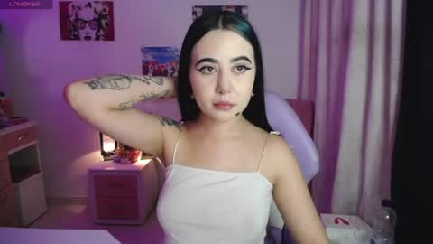Snapshot of iriss_sky chatting on 06-23-26, 06:00 Iris online show from 06-23-26, 06:00