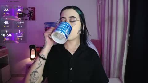Snapshot of iriss_sky chatting on 07-10-26, 04:06 Iris online show from 07-10-26, 04:06