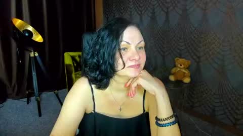 Snapshot of irissmoon1 chatting on 07-02-26, 06:25 Iris online show from 07-02-26, 06:25