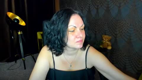 Snapshot of irissmoon1 chatting on 07-05-26, 05:42 Iris online show from 07-05-26, 05:42