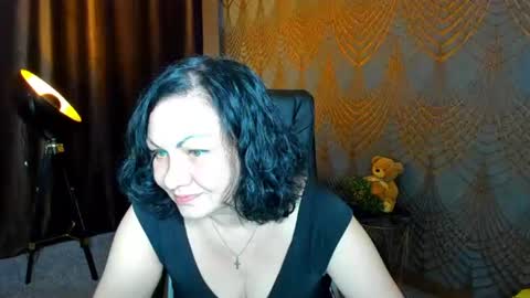 Snapshot of irissmoon1 chatting on 07-14-26, 06:13 Iris online show from 07-14-26, 06:13