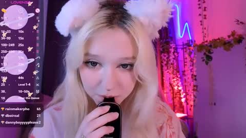 Snapshot of irma_bell chatting on 02-24-25, 08:49 Irma online show from 02-24-25, 08:49