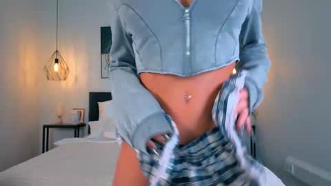  IRMA  FOLLOW ME  online show from 10-13-25, 08:36