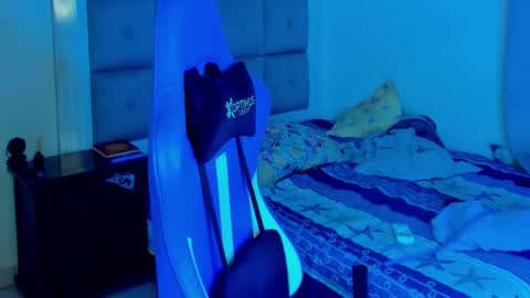 Iron online show from 02-25-25, 05:19