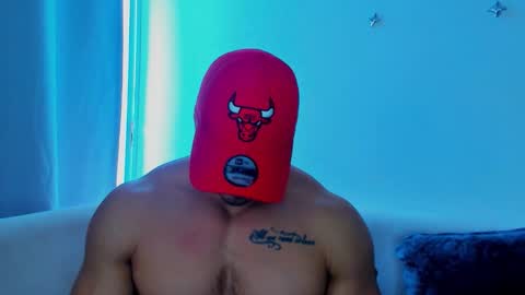 Iron online show from 11-23-25, 06:41