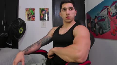 Snapshot of ironflex1 chatting on 01-07-25, 08:42 Jake online show from 01-07-25, 08:42