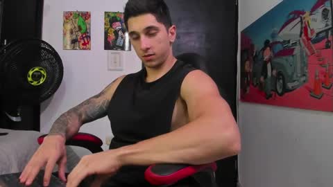 Snapshot of ironflex1 chatting on 01-08-25, 07:34 Jake online show from 01-08-25, 07:34