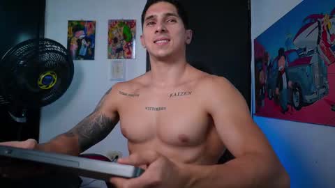 Snapshot of ironflex1 chatting on 12-15-25, 07:40 Jake online show from 12-15-25, 07:40