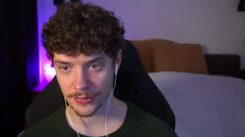 Sam online show from 10-06-25, 04:15