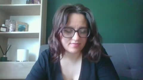 Paris online show from 05-28-26, 05:38