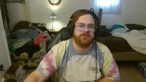 Snapshot of irreversible0 chatting on 01-01-25, 06:27 Matt online show from 01-01-25, 06:27