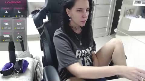 Irwi Tomboy online show from 09-24-25, 11:02