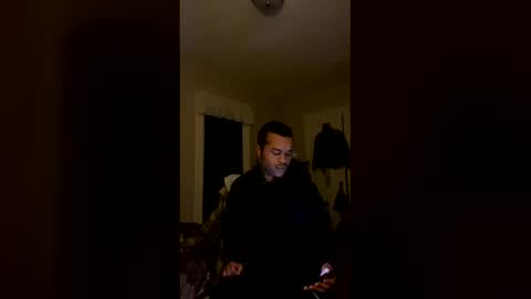 Snapshot of irwinsinger chatting on 03-18-26, 10:40 irwinsinger online show from 03-18-26, 10:40